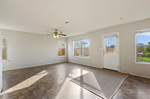 12828 Snow Ln, Manor, TX 78653 - Photo 8
