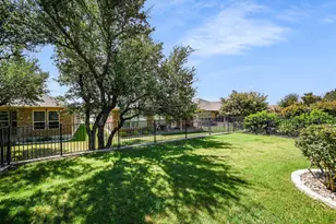 421 Holiday Creek Ln, Georgetown, TX 78633 - Photo 22