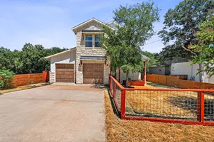 11005 7th St, Jonestown, TX 78645 - Photo 2