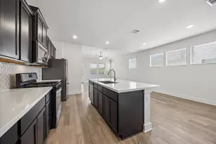 8503 McKamy Dr, Austin, TX 78744 - Photo 10