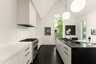 1803 Palma Plaza, Austin, TX 78703 - Photo 8