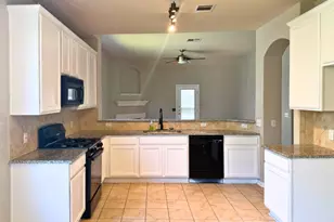 3304 Winding Shore Ln, Pflugerville, TX 78660 - Photo 10