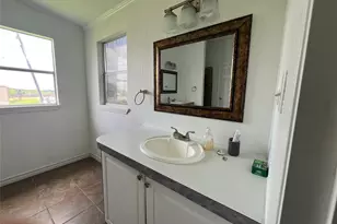 330 Grandview Dr, San Marcos, TX 78666 - Photo 12