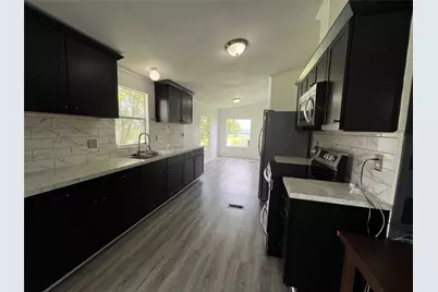 330 Grandview Drive, San Marcos, TX 78666 - Photo 8