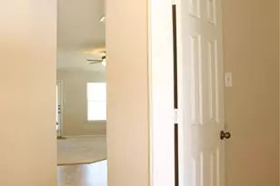 2855 Shadowpoint Cove, Round Rock, TX 78665 - Photo 2