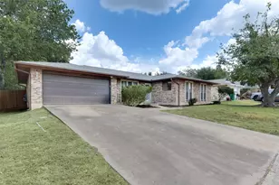 11407 Barrington Way, Austin, TX 78759 - Photo 2