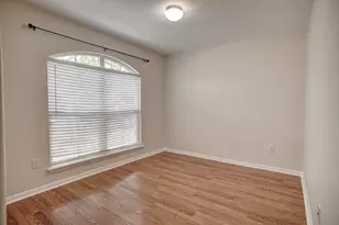 106 Double Barrel Ct, Bastrop, TX 78602 - Photo 24