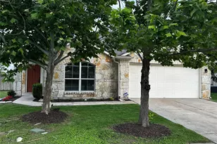 106 Double Barrel Ct, Bastrop, TX 78602 - Photo 2