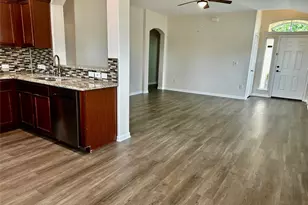 106 Double Barrel Ct, Bastrop, TX 78602 - Photo 6