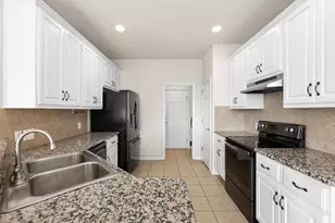 10210 Twin Lake Loop, Dripping Springs, TX 78620 - Photo 14