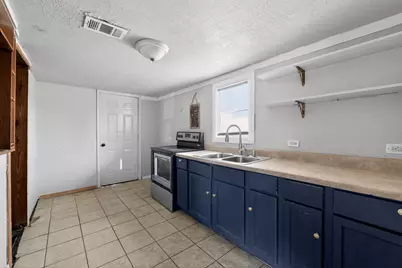 706 W 5th Street, Hearne, TX 77859 - Photo 4