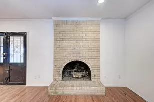 1307 Meadgreen Dr, Austin, TX 78758 - Photo 10