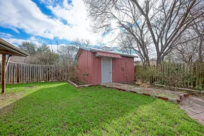 1307 Meadgreen Drive, Austin, TX 78758 - Photo 32