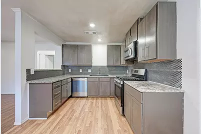 1307 Meadgreen Drive, Austin, TX 78758 - Photo 14