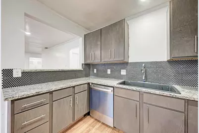 1307 Meadgreen Drive, Austin, TX 78758 - Photo 16