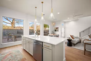 2205 Thornton Rd, Austin, TX 78704 - Photo 2