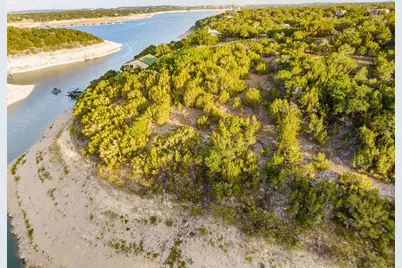 18504 Marshalls Harbor Cove, Jonestown, TX 78645 - Photo 6