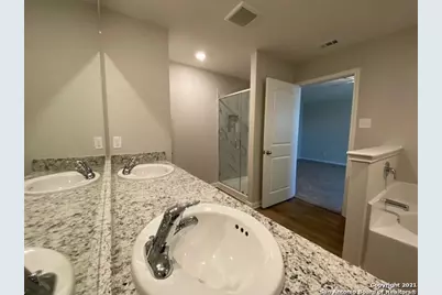 9310 Bennett Forest, Converse, TX 78109 - Photo 18