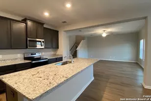 9310 Bennett Frst, Converse, TX 78109 - Photo 2