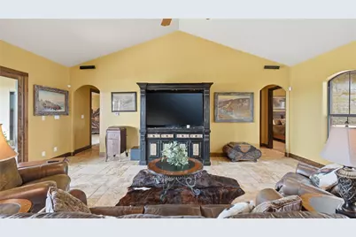 13661 E Highway 90, Kingsbury, TX 78638 - Photo 18