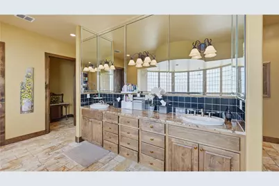 13661 E Highway 90, Kingsbury, TX 78638 - Photo 22