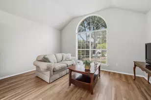 3704 Kissman Dr, Austin, TX 78728 - Photo 4
