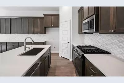 186 Blackborrow Drive, Kyle, TX 78640 - Photo 14