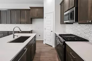 186 Blackborrow Dr, Kyle, TX 78640 - Photo 10