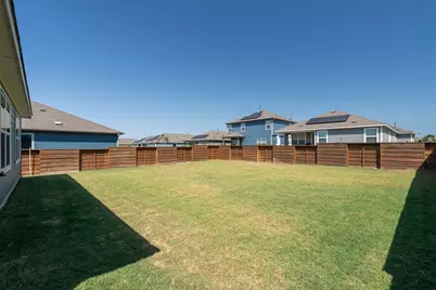 541 Barcelona Street, Kyle, TX 78640 - Photo 24