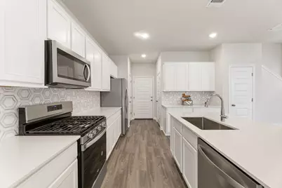8509 Escovedo Drive #410, Austin, TX 78744 - Photo 16
