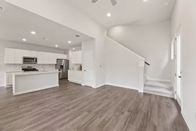 8509 Escovedo Drive #410, Austin, TX 78744 - Photo 12