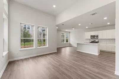 8509 Escovedo Drive #410, Austin, TX 78744 - Photo 14
