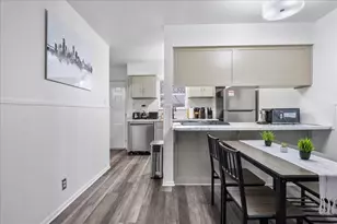 3007 Burning Oak Dr, Austin, TX 78704 - Photo 2