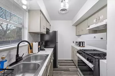 3007 Burning Oak Drive, Austin, TX 78704 - Photo 24