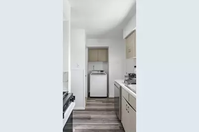 3007 Burning Oak Drive, Austin, TX 78704 - Photo 32