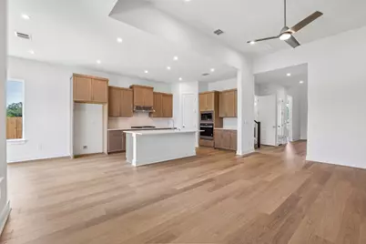 206 San Saba Drive, Buda, TX 78610 - Photo 6