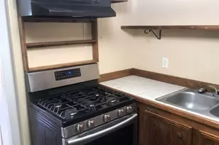 397 Lacy Dr, Elgin, TX 78621 - Photo 2