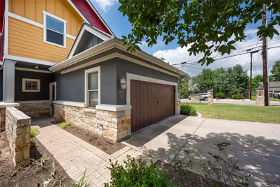1007 Taulbee Lane #E, Austin, TX 78757 - Photo 1