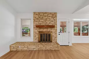 1102 Dunman Dr, Georgetown, TX 78628 - Photo 18