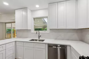 1102 Dunman Dr, Georgetown, TX 78628 - Photo 8