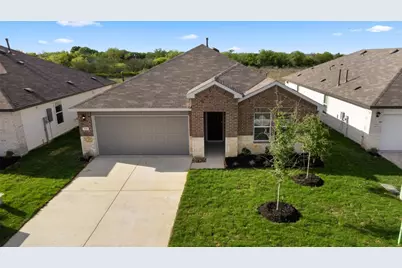1641 Lilyturf Street, New Braunfels, TX 78130 - Photo 4