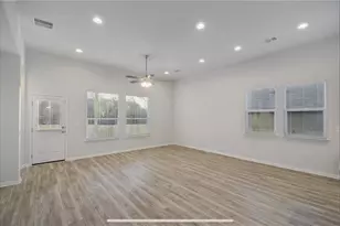 100 Petersburg St, Leander, TX 78641 - Photo 6