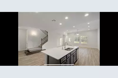 100 Petersburg Street, Leander, TX 78641 - Photo 8