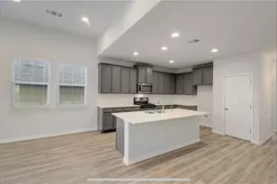 100 Petersburg St, Leander, TX 78641 - Photo 10