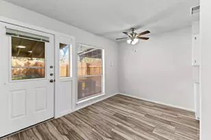 10807 Lambert Cir, Austin, TX 78758 - Photo 12