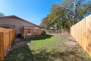 10807 Lambert Cir, Austin, TX 78758 - Photo 38