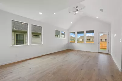 202 Melrose Street, Hutto, TX 78634 - Photo 6