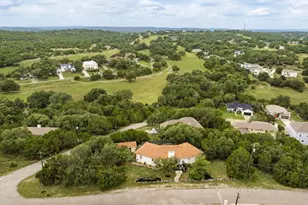 21900 Moulin Dr, Spicewood, TX 78669 - Photo 10