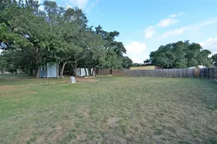 182 Patten Dr, Johnson City, TX 78636 - Photo 18
