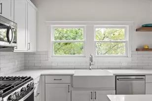 1629 W 12th St, Austin, TX 78703 - Photo 10